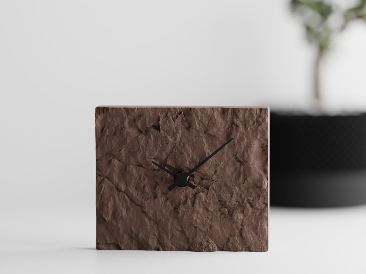 Rock Clock – Moderne Tischuhr mit leisem Quarzwerk im Stein-Look