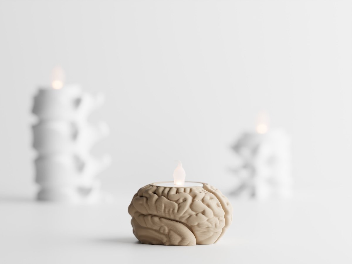 Neuroglow – LED-Teelichthalter in Gehirn-Form