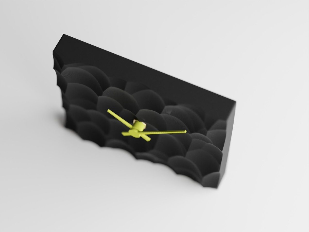 Voronoi Clock – Tischuhr mit leisem Quarzwerk für Büro oder Wohnzimmer